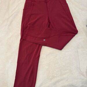 Lululemon burgundy Align Leggings